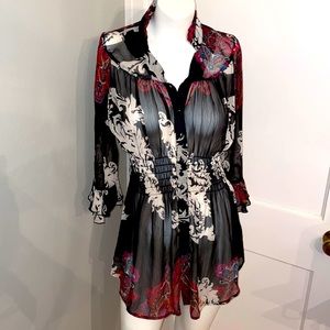 Christina Sheer Ruffle Ruched 3/4 Sleeve Top